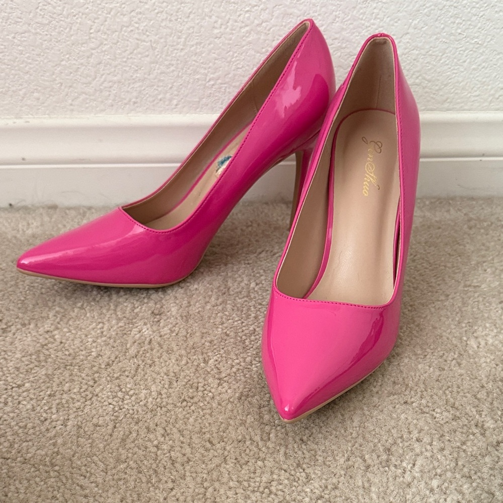 Vibrant Fuchsia Stiletto Heels